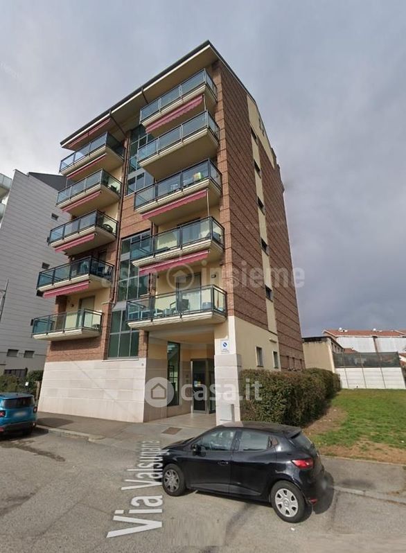 Appartamento in Vendita in Via Valsugana 17 a Torino