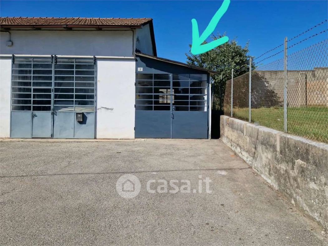 Garage/Posto auto in Affitto in Viale Roma a Forlì