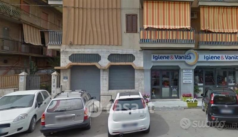 Negozio/Locale commerciale in Vendita in Via Venezia a Gela