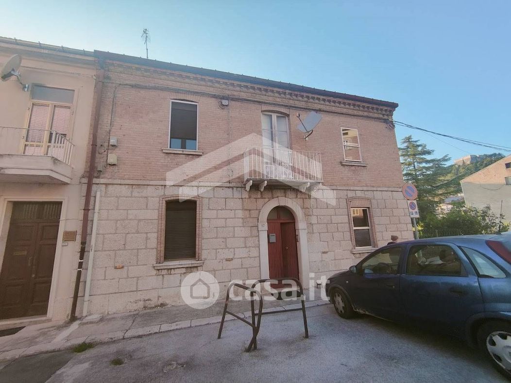 Casa indipendente in Vendita in Via Genova 17 a Campobasso