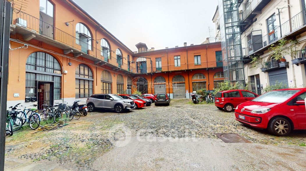 Appartamento in Vendita in Via Vanchiglia 14 a Torino