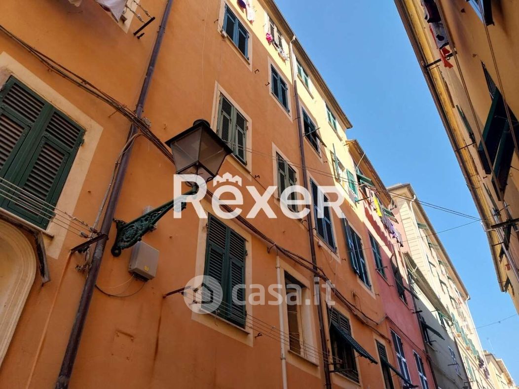 Appartamento in Vendita in Via Paglia 15 a Genova