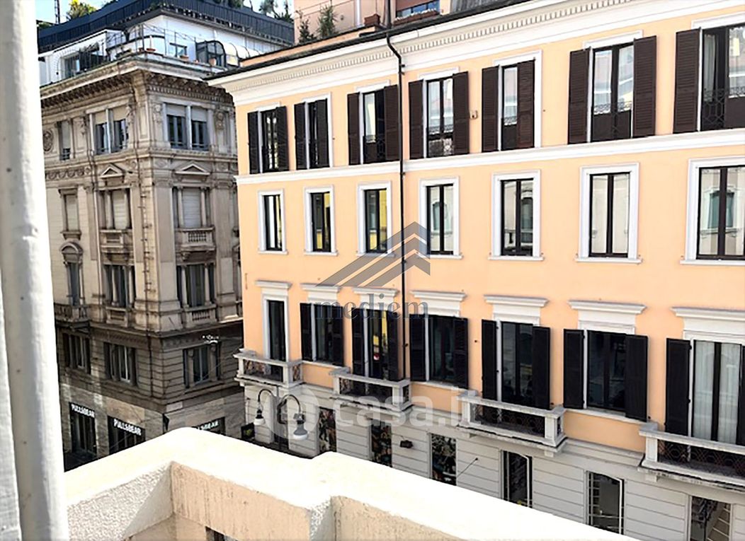 Appartamento in Vendita in Via Torino 48 a Milano