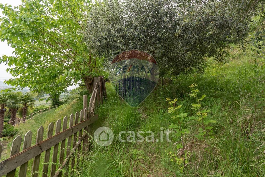 Terreno agricolo in Vendita in Via Calcinaroli a Capriolo