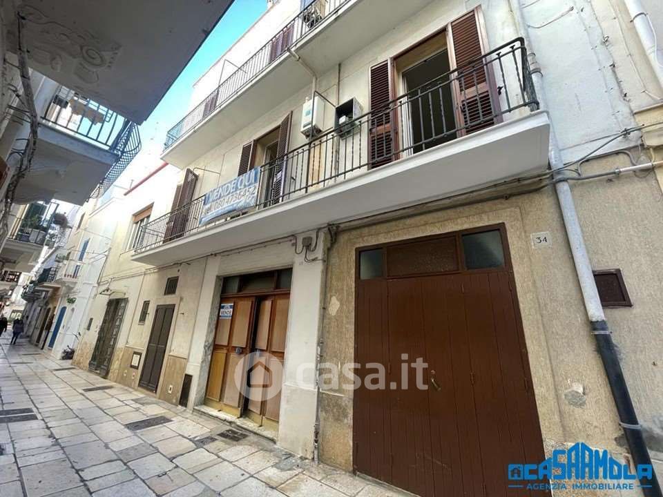 Appartamento in Vendita in Via Francesco Crispi 32 a Mola di Bari