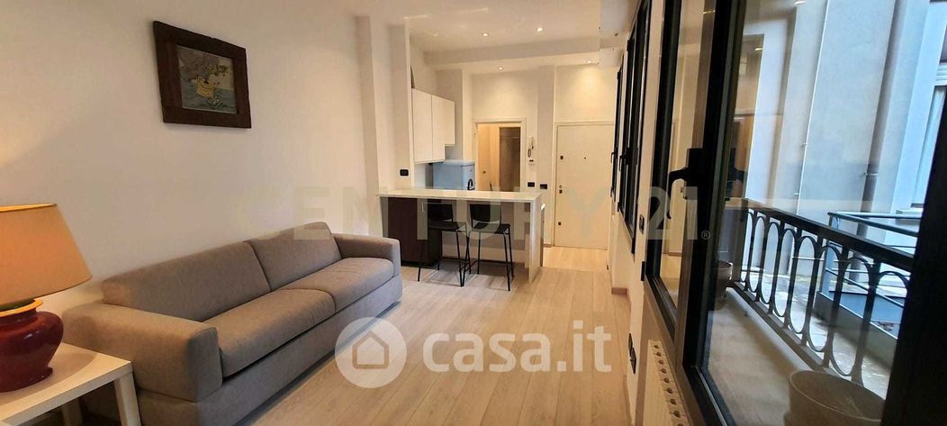Appartamento in Affitto in Viale Umbria 54 a Milano