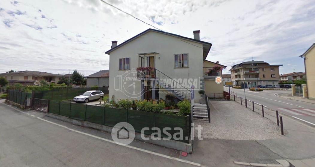 Appartamento in Vendita in Via Astichello 57 a Montecchio Precalcino