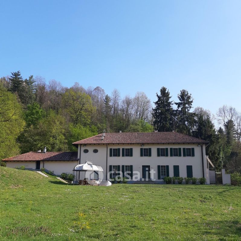 Villa in Vendita in a Torino