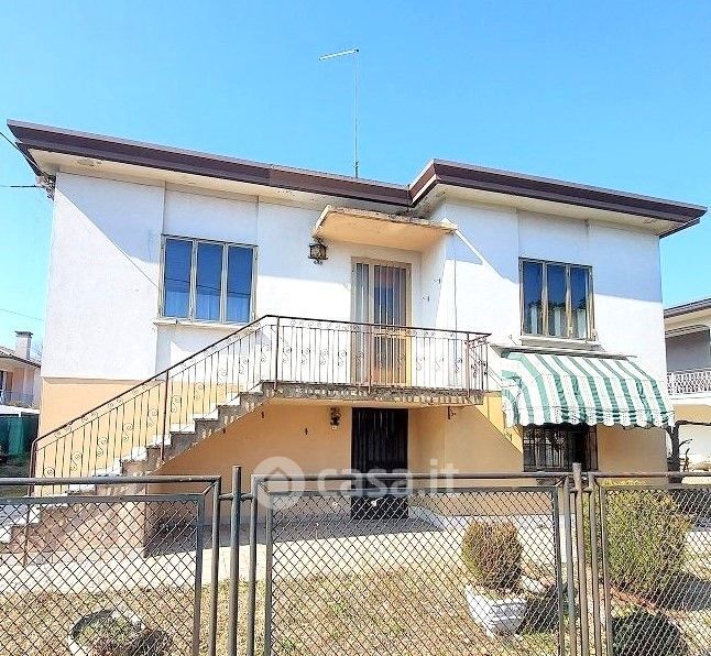Casa indipendente in Vendita in Via di Sant'Angelo 47 a Treviso