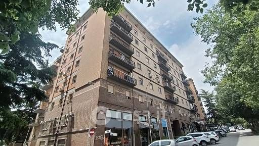 Appartamento in Vendita in Viale della Regione 146 a Caltanissetta
