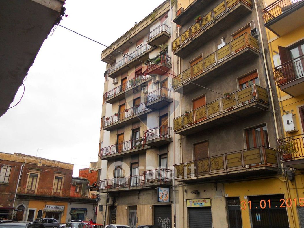 Appartamento in Vendita in Via E. Bellia 11 a Paternò