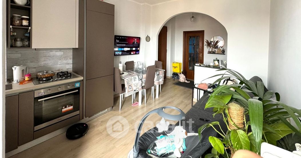 Appartamento in Vendita in Via Carlo Pisacane 41 /A a Torino