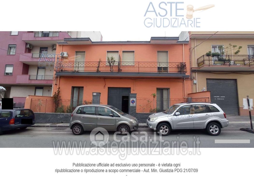 Appartamento in Vendita in Via Luigi Orlando 190 a Giarre