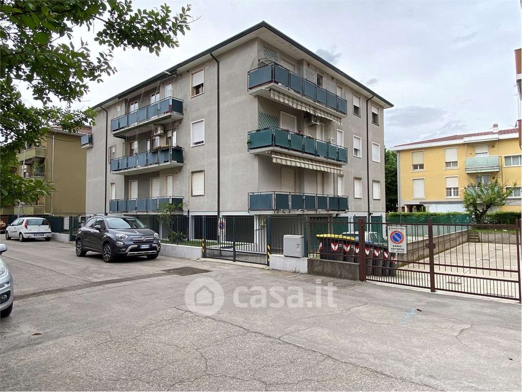 Appartamento in Vendita in Via Tiberio Umberto Barbarani 10 a Padova