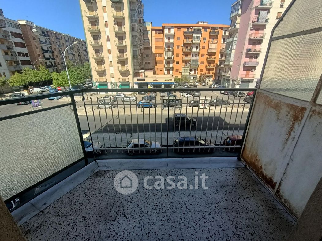 Appartamento in Vendita in Via Oreto 321 a Palermo