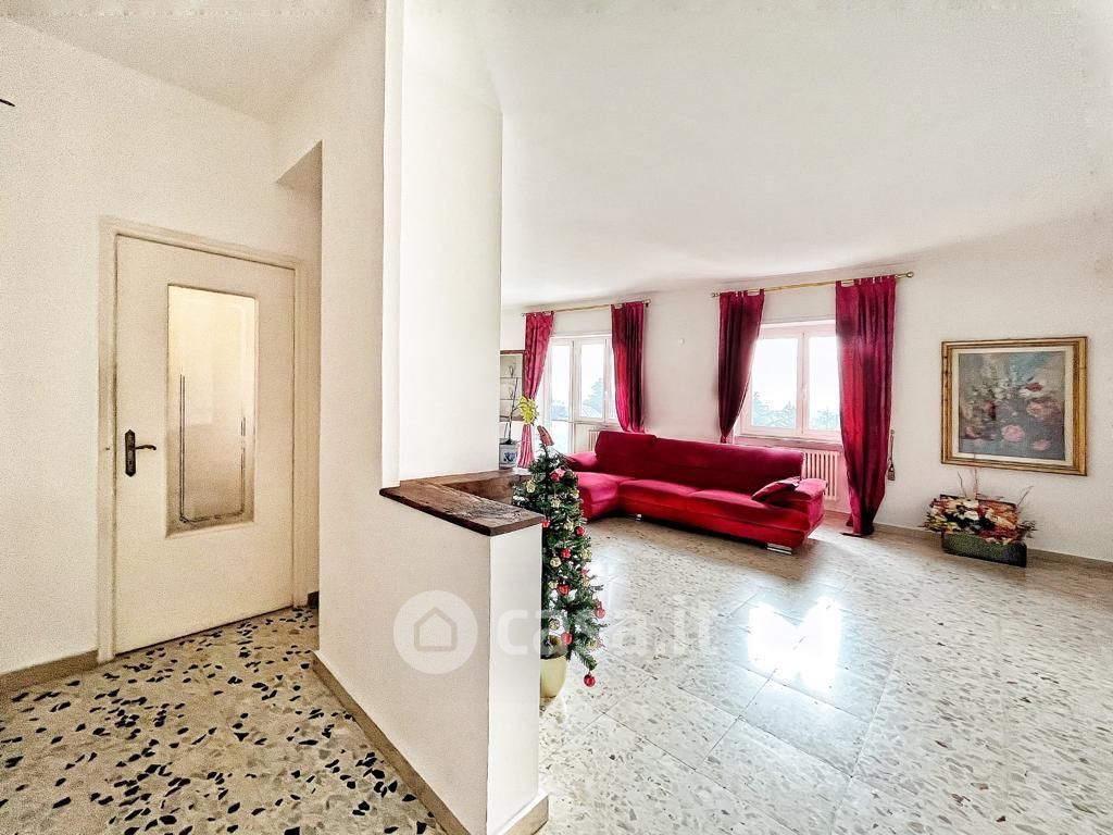 Appartamento in Vendita in Via Pomposa 31 a Ferrara