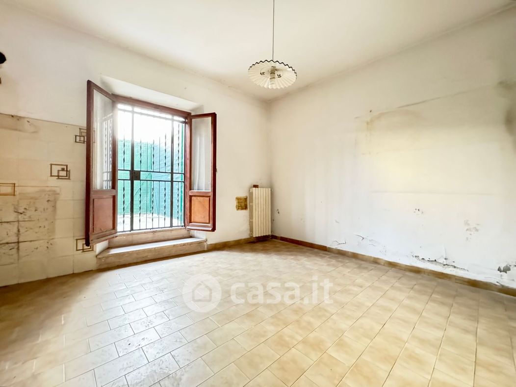Appartamento in Vendita in Via di Cammori 30 a Firenze