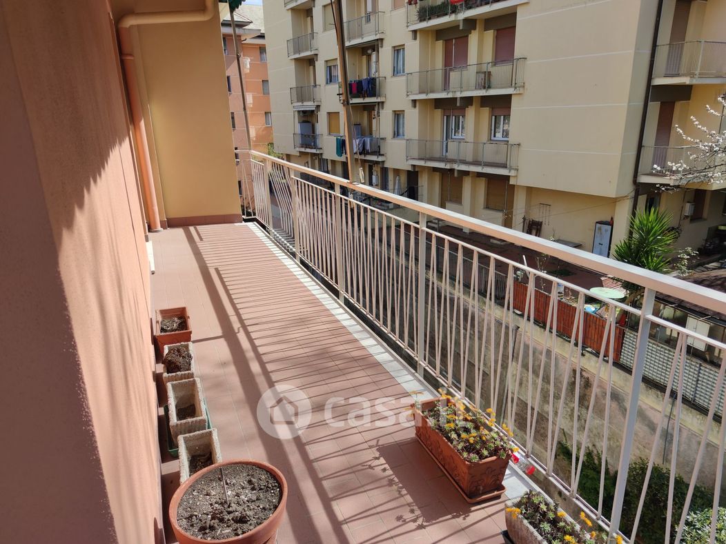 Appartamento in Vendita in Via Stefanina Moro a Genova