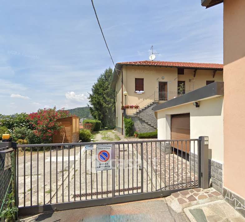 Appartamento in Vendita in Via Giovanni Baserga 11 a Como