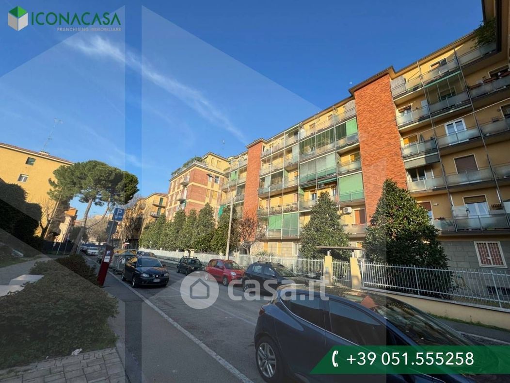 Appartamento in Vendita in Via Alfredo Bergami a Bologna