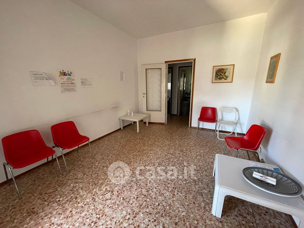 Appartamento in Vendita in Via Ortigara 3 a Novara