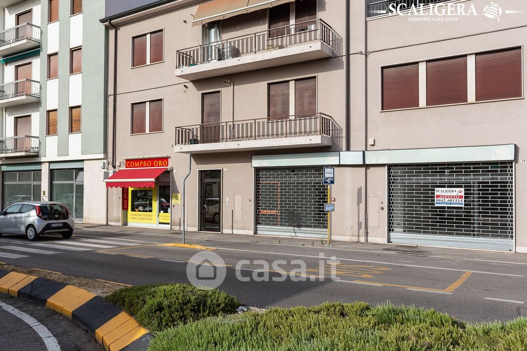 Negozio/Locale commerciale in Affitto in Via Frattini 77 -79 a Legnago