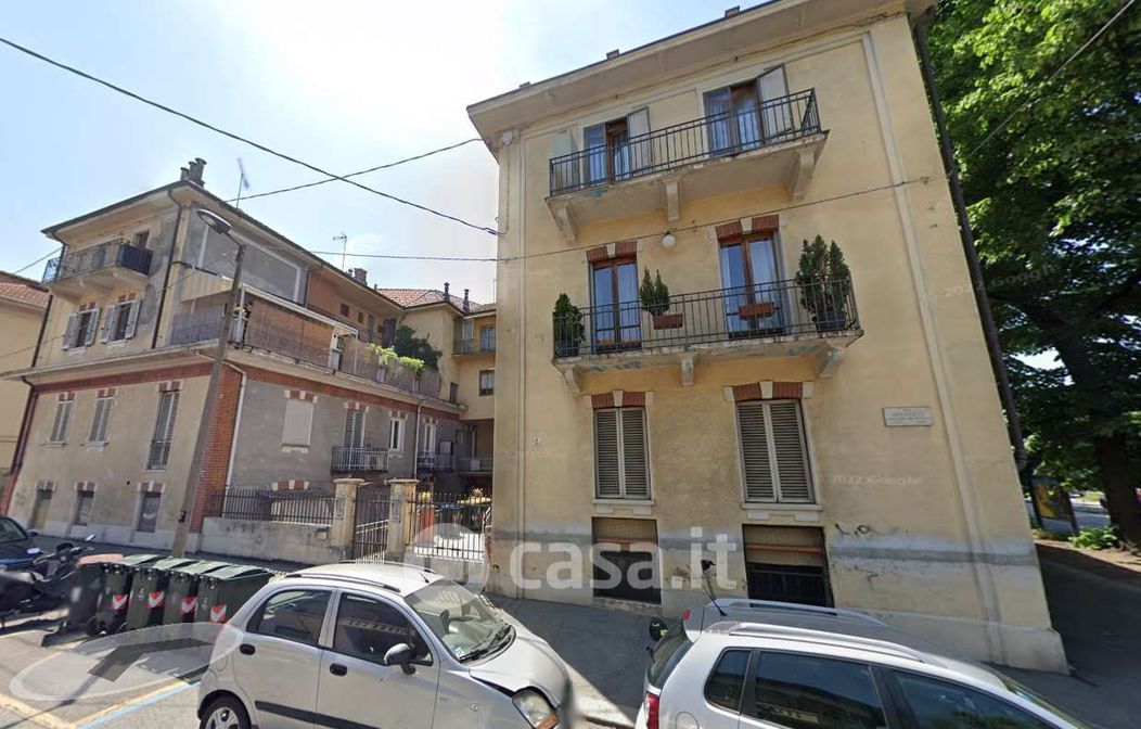 Appartamento in Vendita in Via Amadeo 7 a Torino