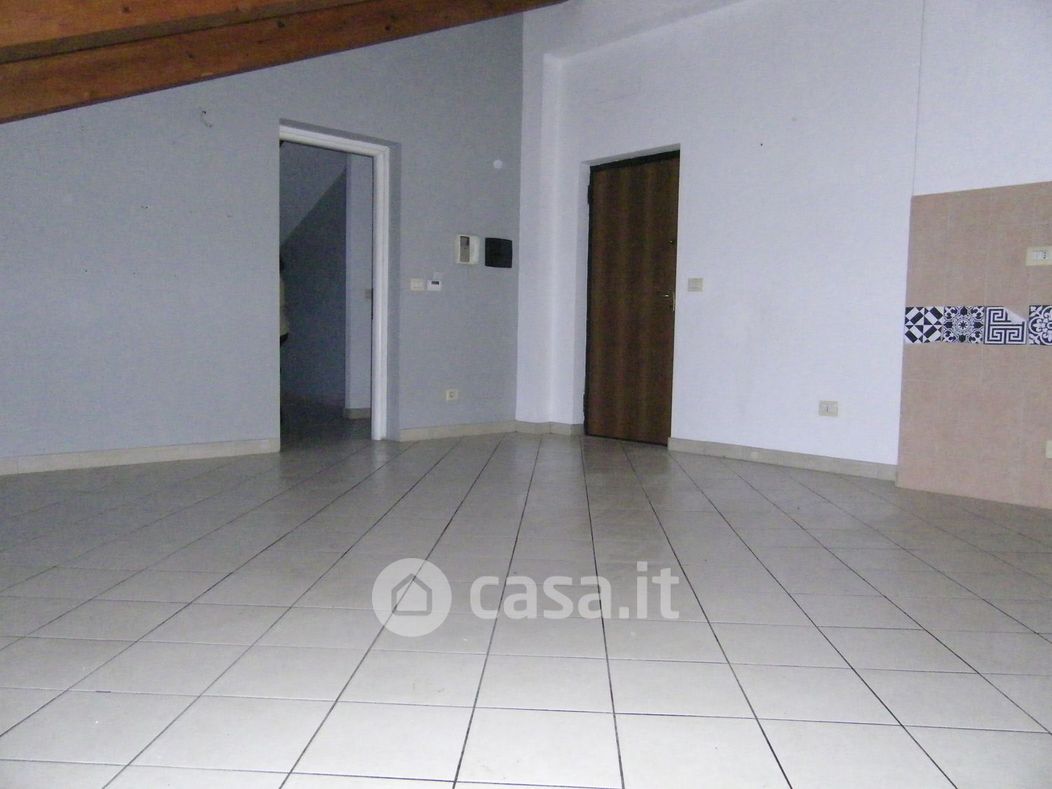 Appartamento in Affitto in Via San Massimo 8 Bis a Torino