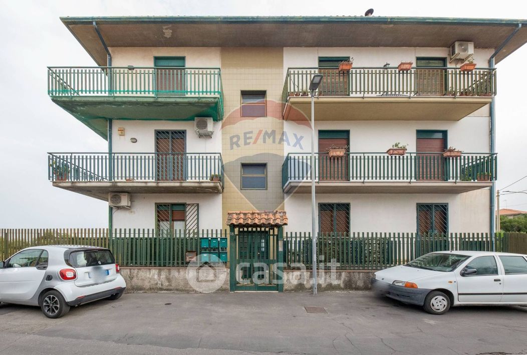 Appartamento in Vendita in Via San Sfera 18 a San Pietro Clarenza