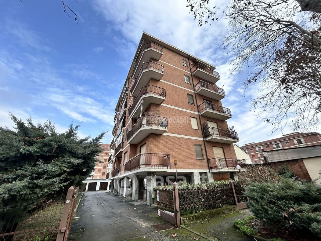 Appartamento in Vendita in Viale Pilone 142 a Asti