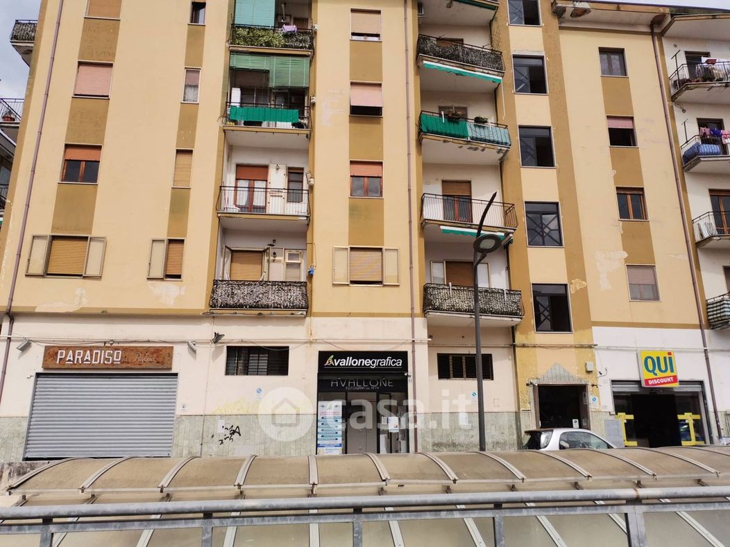 Appartamento in Vendita in Via Rocco Cocchia a Salerno
