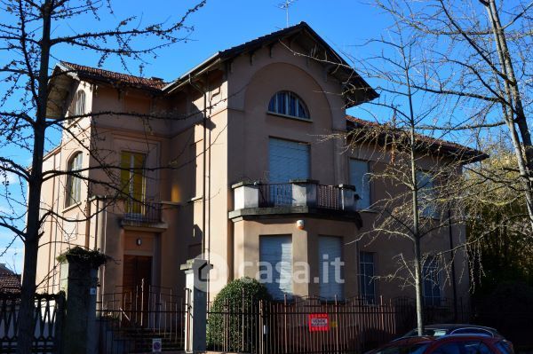 Casa Bi/Trifamiliare in Vendita in Corso san martino 9 a Vercelli