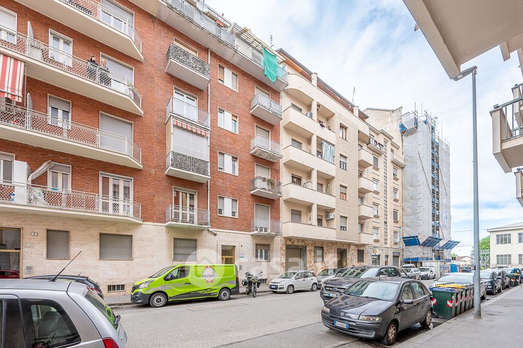 Appartamento in Vendita in Via Caltanissetta 6 a Torino