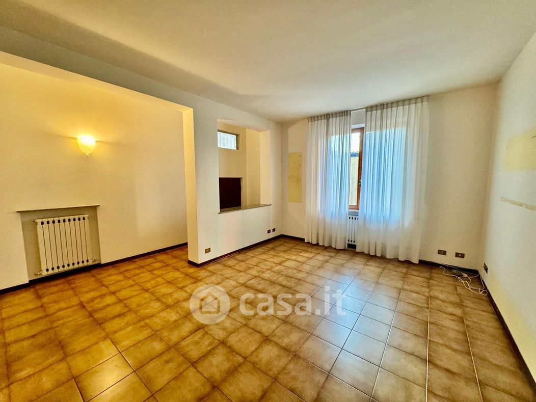 Appartamento in Vendita in Via Sant'Antonino a Piacenza
