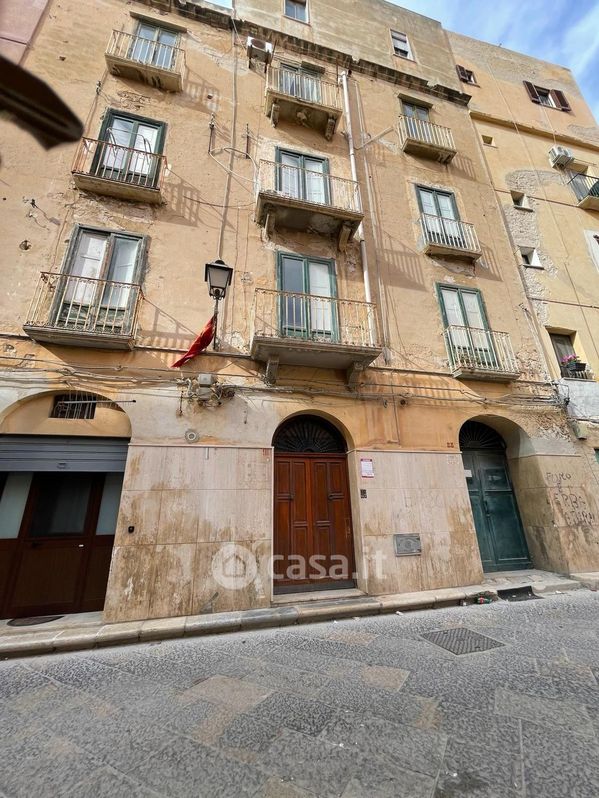 Appartamento in Vendita in Via San Francesco D'Assisi 90 a Trapani