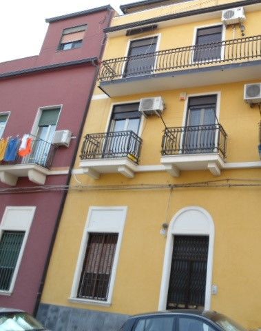 Appartamento in Vendita in Via stella a Catania