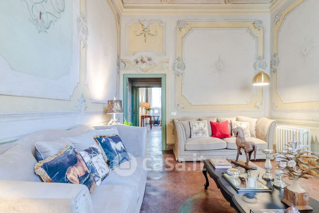 Appartamento in Vendita in Via San Paolino 58 a Lucca