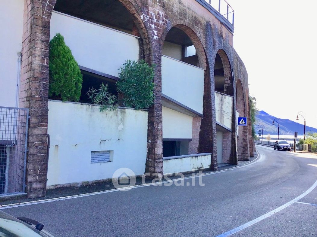 Garage/Posto auto in Vendita in Corso Italia a Campione d'Italia