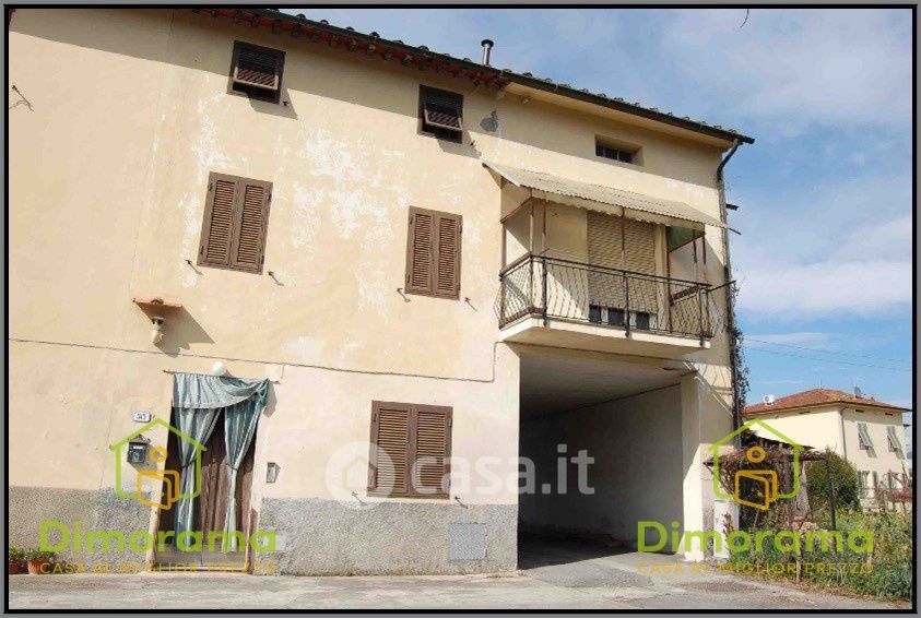 Appartamento in Vendita in Via Corte Puccetto 315 /D a Lucca