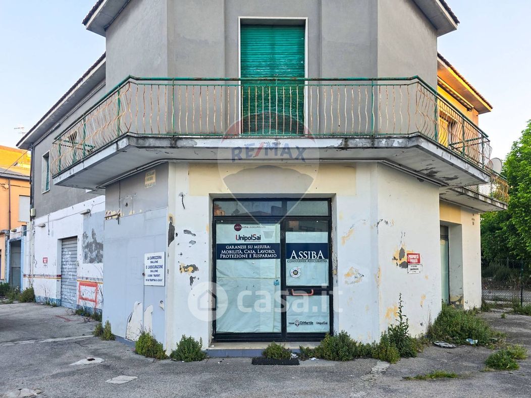 Casa indipendente in Vendita in Via Tirino 165 a Pescara