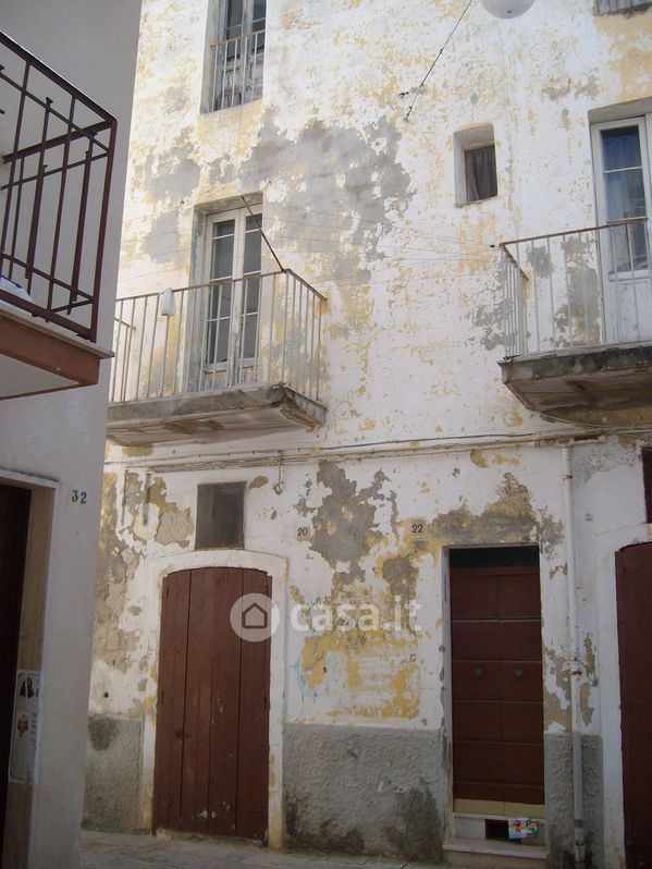Casa indipendente in Vendita in Via PANSINI 20 a Mola di Bari