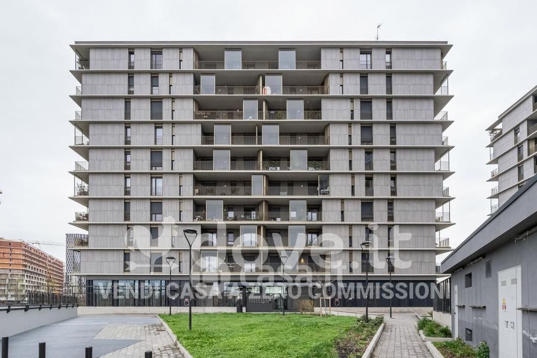 Appartamento in Vendita in Via Pier Paolo Pasolini 74 a Milano