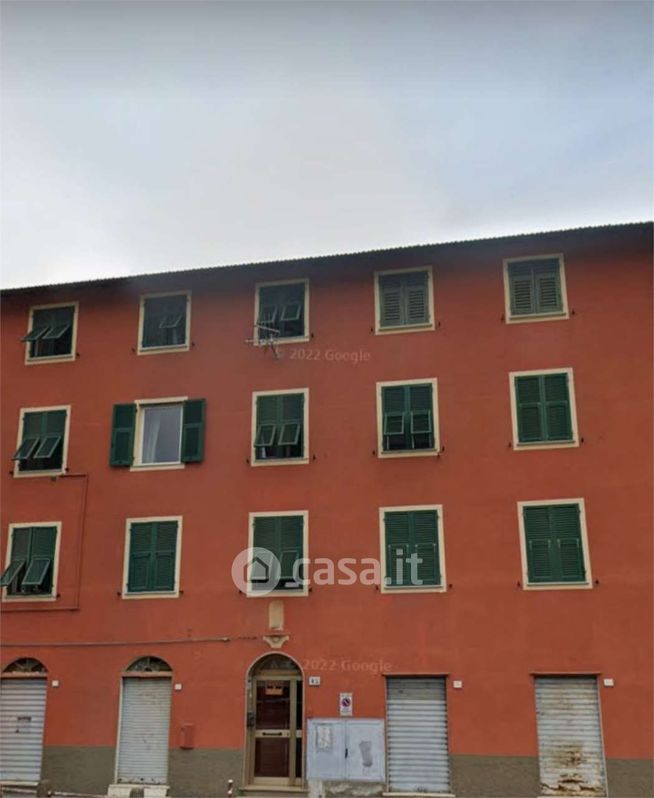 Appartamento in Vendita in Via San Quirico 45 a Genova