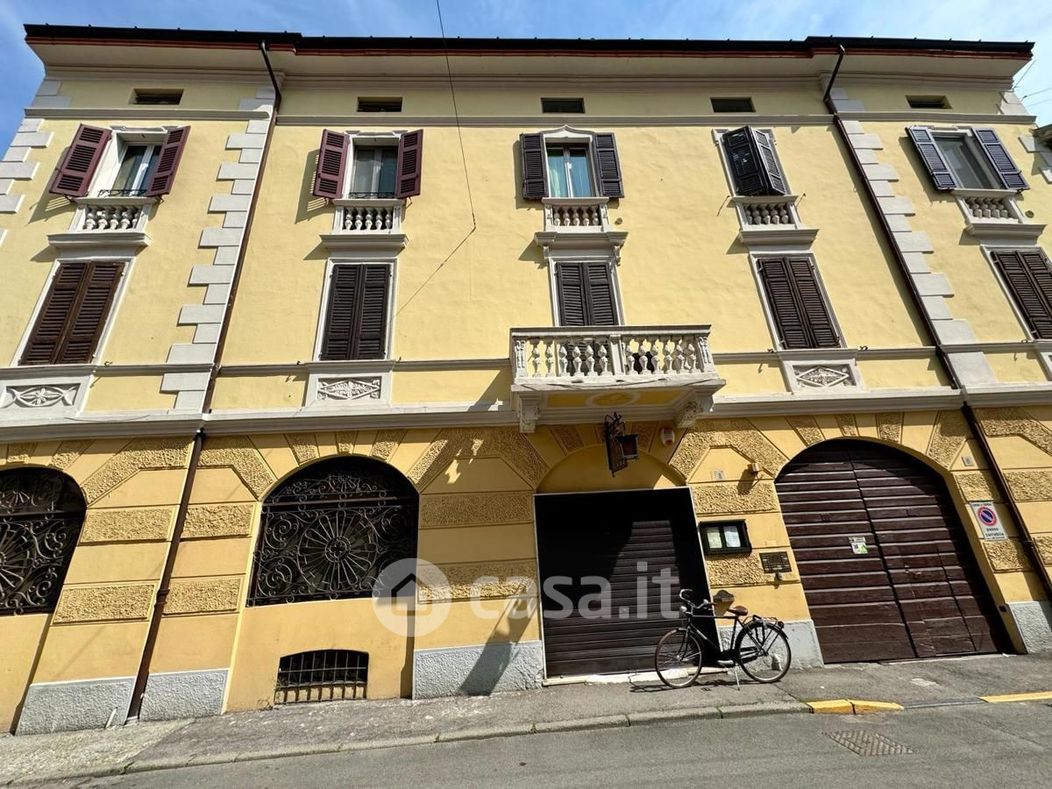 Appartamento in Vendita in Via Cavo Cerca 8 a Cremona
