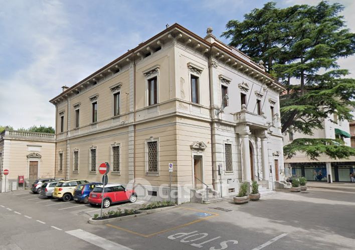 Negozio/Locale commerciale in Vendita in Viale della Vittoria 243 a Vittorio Veneto