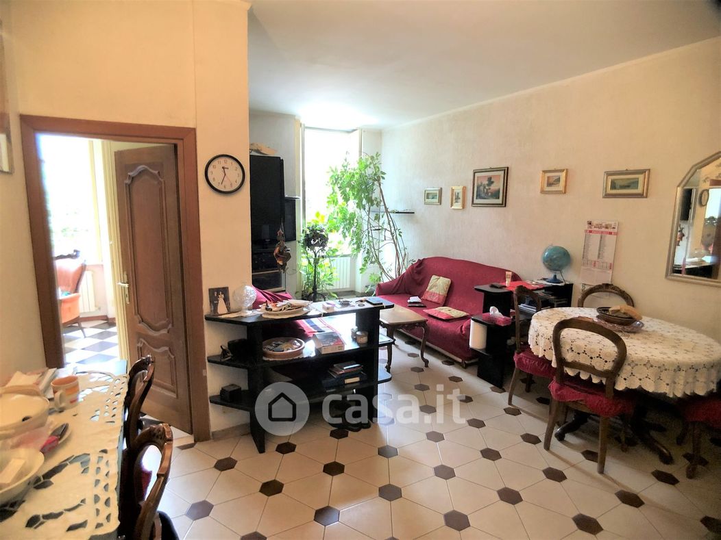Appartamento in Vendita in Via Bartolomeo Chighizola a Genova