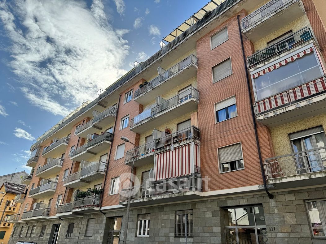Appartamento in Vendita in Via Vandalino 135 a Torino