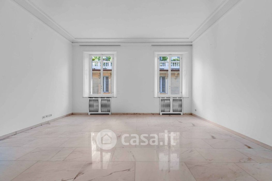 Appartamento in Affitto in Via Giuseppe e Francesco Carlo Maggiolini 1 a Milano