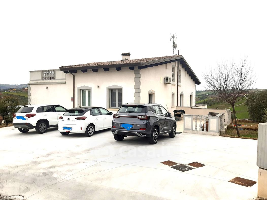 Casa Bi/Trifamiliare in Vendita in Via Monte Cieco a Rimini