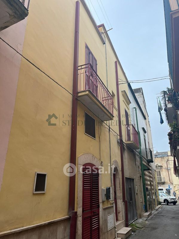 Casa indipendente in Vendita in Via Greci 12 a Sannicandro di Bari